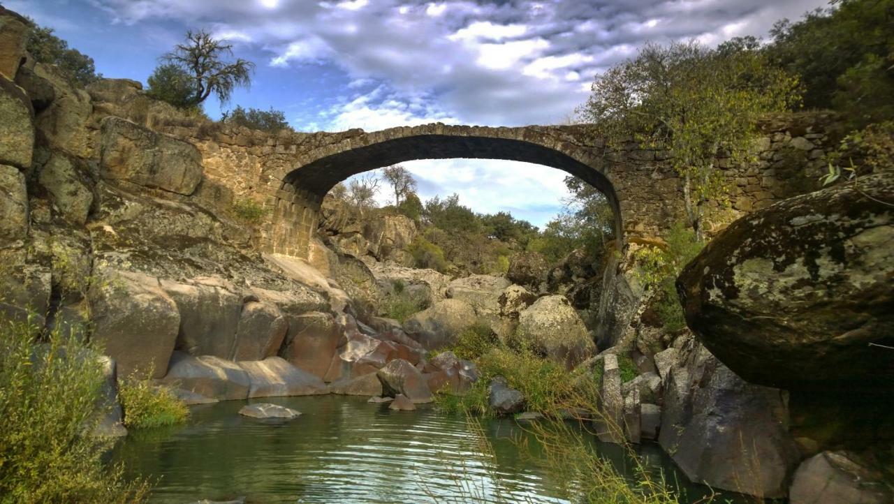 La Costanilla De Los Angeles Navalcan Eksteriør bilde